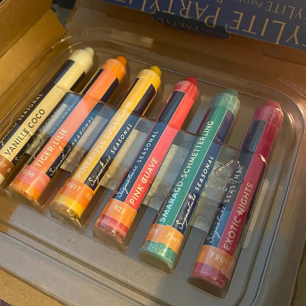 PartyLite Signature Everyday Blending Crayons Scent Sticks Set of 6 NIB